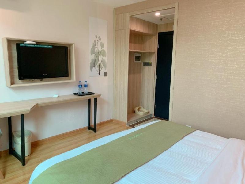 Greentree Inn Cixi Suntang North Road Hotel Hejiao Bagian luar foto