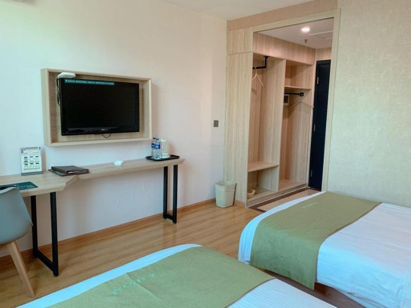 Greentree Inn Cixi Suntang North Road Hotel Hejiao Bagian luar foto