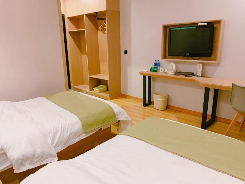 Greentree Inn Cixi Suntang North Road Hotel Hejiao Bagian luar foto